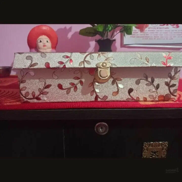 Fashtales handicrafts Wooden Bangle Box Top Transparent One Piece One Rod Bangle Box to Organize Bangles, Churies, Chuda, Watches and Other Precious Bangles. Golden Multicolor