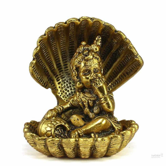 Beautiful laddu gopal eating makhan sitting on pearl | laddu gopal home figurine krishna janamasthmi 11cm metal, gold handmade