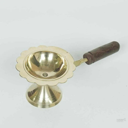 Brass Kapoor Aarti Diya with Wooden Handle