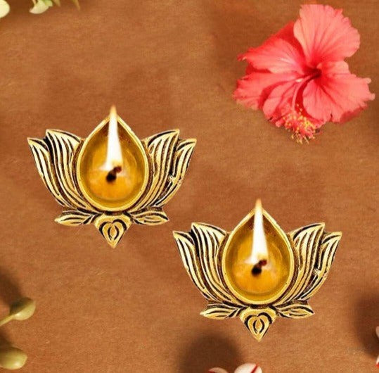 Brass lotus shaped diya handmade | kamal brass diya oil lamp for pooja home decoration gifting