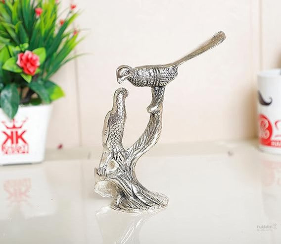 Fashtales Handicrafts Love Birds Couple Kissing Sitting on Tree,Animal Showpiece for Home Decorative Statue,Love for Romantic Gift to Boyfriend,Girlfriend,Wife,Husband,Friends,Family,Happy Home Decoration idol Showpiece,Study,desk Table Top idol Figurines