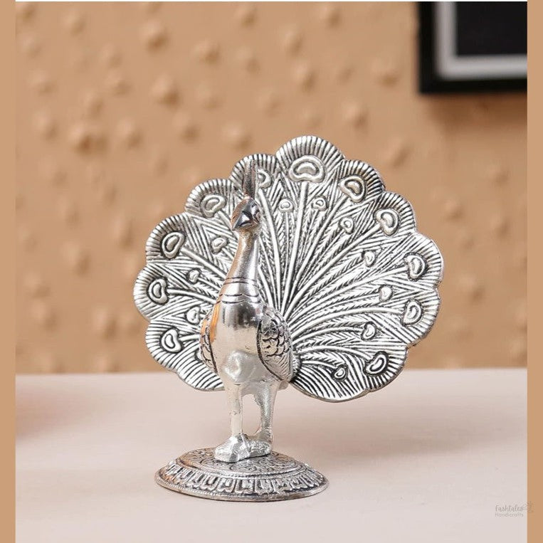 Fashtales Handicrafts Peacock Metal Statue,Silver Plated Peacock Showpiece Idol for Home Decorative Feng Shui As Table Top Figurine for Living Room,Office,Bedroom,Decorative & Animal Gifting Item