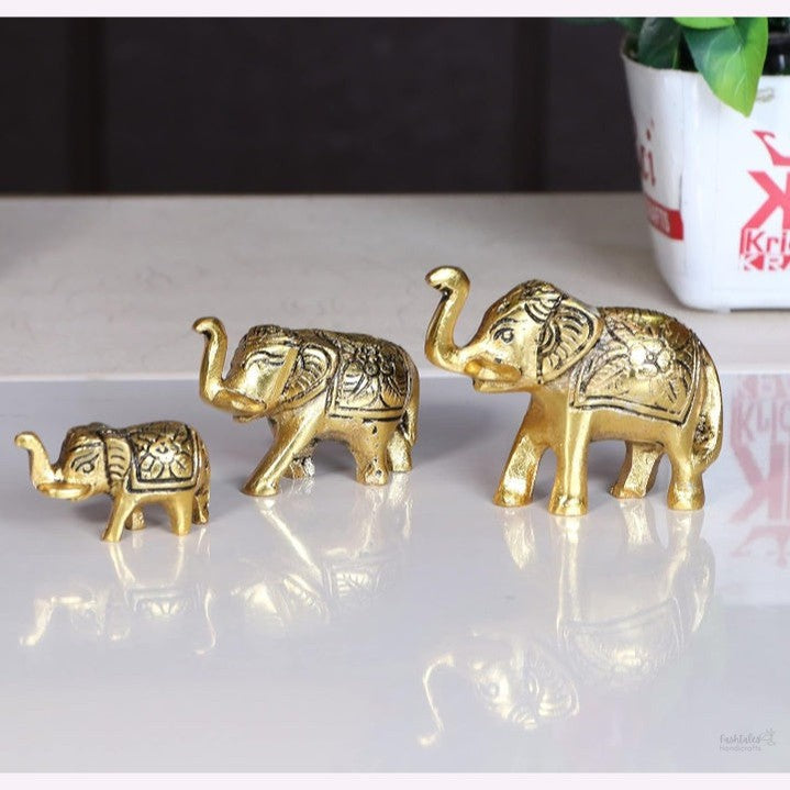 Fashtales handicrafts Elephant Showpiece Metal Statue Small Size Gold Polish 3 pcs Set for Decorative Showpiece Enhance Your Home,Office Table Decorative & Gift Article,Animal Idol Figurines...