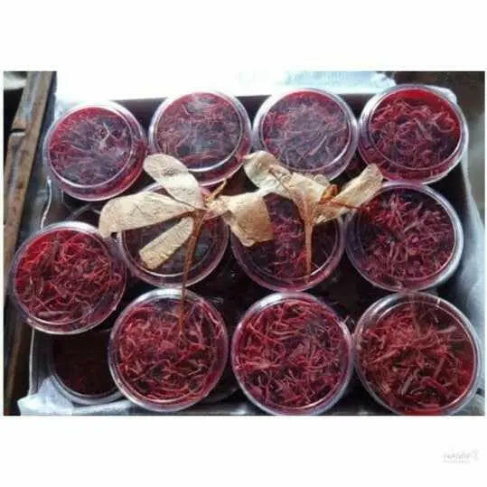 Kesar 1 GM Natural Kesar Saffron Keshar for Pregnancy, Cooking, Milk, Biryani, Tea,Sweets & Beauty Fair Skin, Tilak, Puja