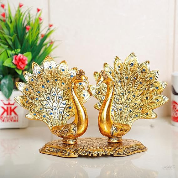 Metal Double Lovers Peacock Statue, Showpiece Figurine- Standard, Gold, 25 Cm, 16 Cm