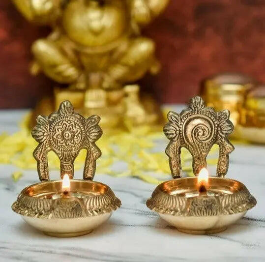 Pure brass shanku chakra kuber diya, 3 inches, pack of 1 pair