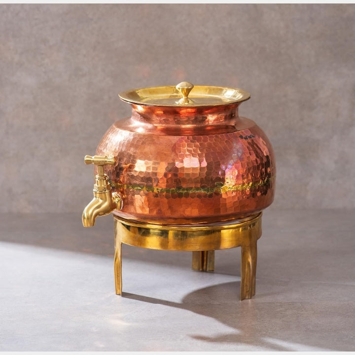 Fashtales Handicrafts Pure Copper Water Dispenser 3 Litre Copper Pot Copper Matka Water Storage Container with Tap, Lid and Brass Stand P tal Water Dispenser