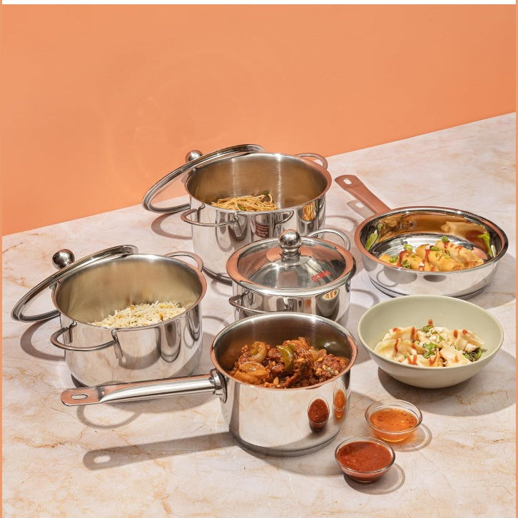 Fashtales Handicrafts Stainless Steel Induction Friendly Tuscany Set 5 Pieces - Saucepan (14 cm/1.3 Litre), 3 Cassseroles (14 cm,16 cm & 18 cm/1.3,2 & 2.8 Litre), Frypan (18 cm) & 3 Glass Lids